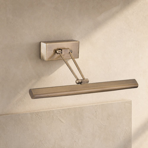 Lampada da quadro Renaissance in bronzo in ambiente Vireluno